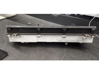 Přístrojová deska Nissan PickUp 2002 2481357g00