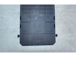 Блок предохранителей 28119759, 28119759 Citroen C5