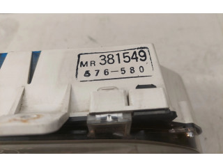 Панель приборов MR381549, 576580 Mitsubishi Space Wagon