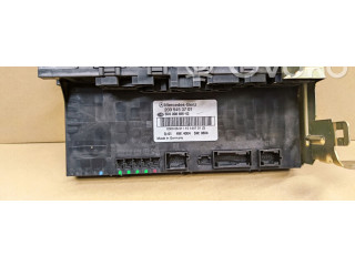 Pojistková skříňka 2035453701 Mercedes-Benz C W203 2005