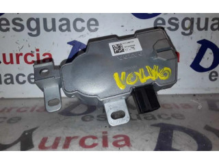 Volant Volvo S80 P31340733