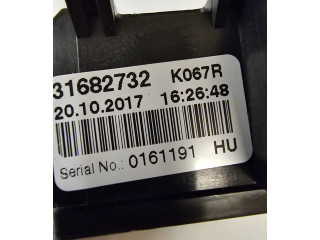 Блок предохранителей 31682732 Volvo XC90