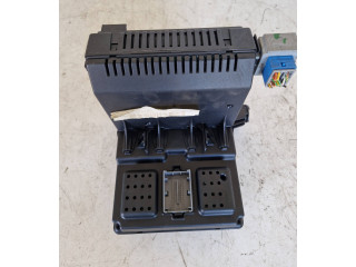 Блок предохранителей 30786475, 28062212   Volvo S60    