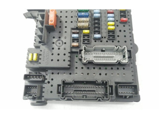 Блок предохранителей 28080156 Volvo XC90