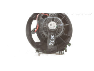 Вентилятор печки 5Q1819021 Volkswagen Golf VII