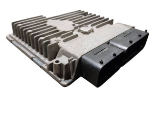 Řídící jednotka 03L906023PE, 5WP42939AA Volkswagen Caddy 2013