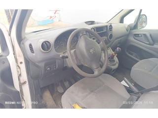 Подушка безопасности двери Peugeot Partner