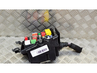 Блок предохранителей A006C801, 9804846880 Opel Grandland X