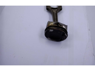 Píst 06LN, DAY 047052 Audi Q5 SQ5 pro benzínový motor 2.0 DAY