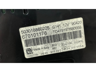 Přístrojová deska  Maserati Levante 2017 670101176, 503018860205  