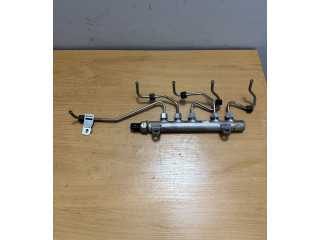 Топливная рампа A6720700095, 28357704   SsangYong Rexton  