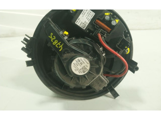 Вентилятор печки 5WB819015, 5WB819015 Volkswagen Golf SportWagen