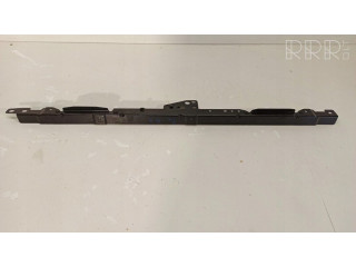 Другая деталь отсека двигателя