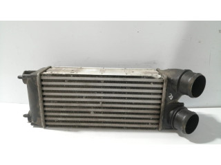 Интеркулер 1440H9, 992508X Peugeot 308