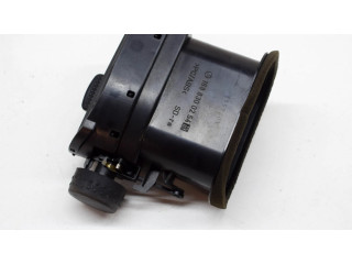 Воздушная решётка окна