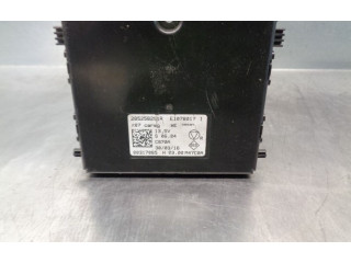 Блок управления климат-контролем 285258251R, E1078017I Renault Captur