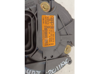 Вентилятор печки    8E1820021E   Audi A4 Allroad