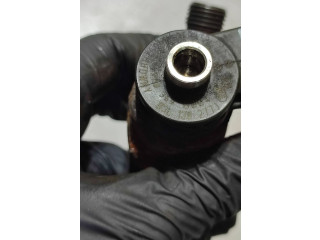 Форсунка 03L130277J    Audi TT TTS Mk2   