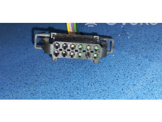 Зеркало электрическое Skoda Octavia Mk2 (1Z) 2004 - 2013 года