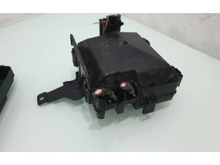 Блок предохранителей Honda FR-V