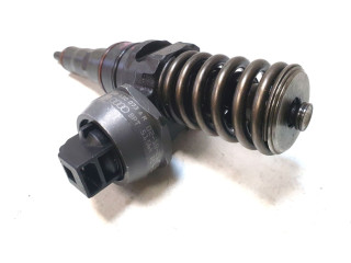 Форсунка 038130073AR    Audi A3 S3 8L  ATD,AXR 