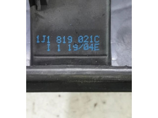 Вентилятор печки    1J1819021C, 11904E   Audi TT Mk1