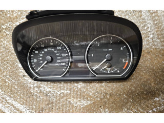 Přístrojová deska BMW 1 E81 E87 2005 102498213, 6960492