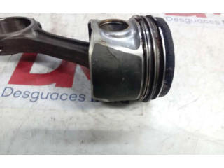  Поршень с шатуном    Audi A3 S3 8P  