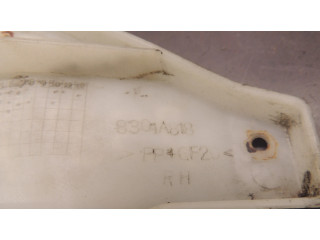 Держатель передней фары