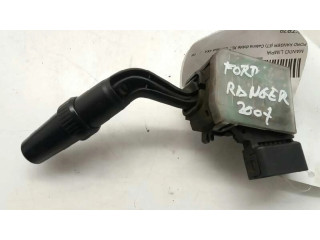 Включатель стеклоочистителей