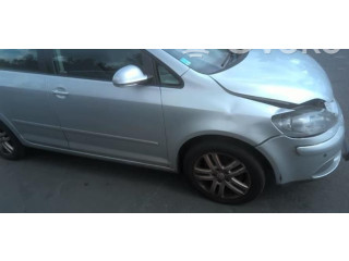 Зеркало электрическое Volkswagen Golf Plus 2005 - 2013 года