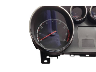 Панель приборов 13346176   Opel Meriva B       