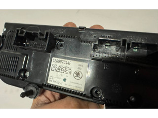 Блок управления климат-контролем 5E0907044F Skoda Octavia Mk3 (5E)