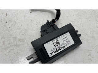 Блок управления 9833644180   Opel Grandland X