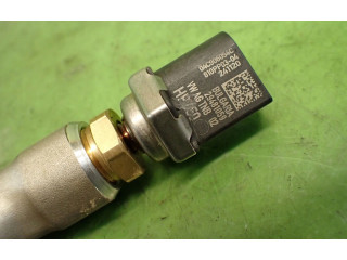 Топливная рампа Skoda Octavia Mk4