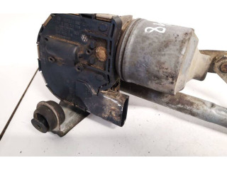 Моторчик дворников 0390241779, 5m0955119    Volkswagen Touran I