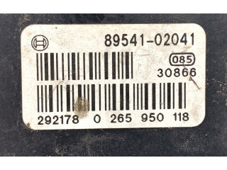 Блок АБС    Toyota  Corolla Verso E121  2001 - 2004 года