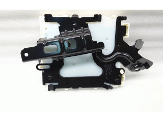 Блок управления двигателя 32268107, 00502622 Volvo XC40