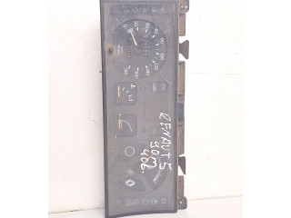 Přístrojová deska Renault 5 1990