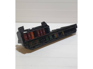 Блок предохранителей 25613290, 5114693245201   BMW 5 E60 E61    