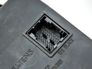 Комплект блоков управления 8200513113, 8200593576 Dacia Logan I