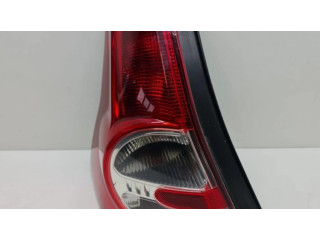 Задний фонарь 8200734825, 62421001 Dacia Sandero