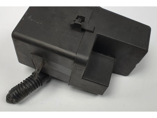 Блок предохранителей  1J0941391C   Audi TT Mk1    