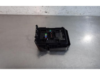 Блок предохранителей 284B78285R Renault Clio V