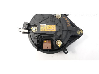 Вентилятор печки    8E1820021E   Audi A4 Allroad