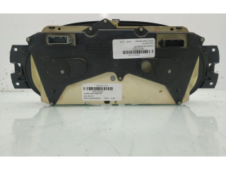 Панель приборов 8200377739   Dacia Logan I       