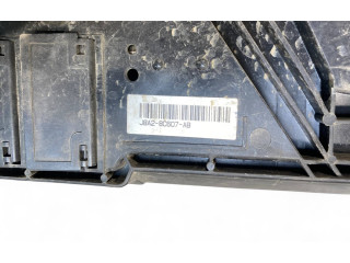 Комплект радиатора Land Rover Range Rover Velar 2017 - года HK838005DB, J8A28C607AB