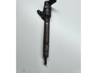 Форсунка 30777526, 5B17KL5C    Volvo V70   