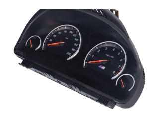 Přístrojová deska BMW M5 2013 7851193