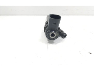 Vstřikovač 7798446 BMW X1 E84